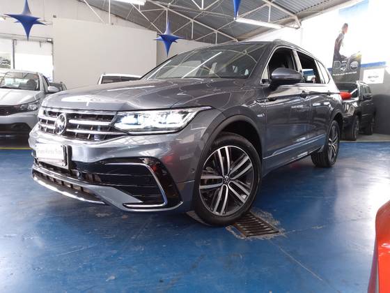 VOLKSWAGEN TIGUAN 2.0 300 TSI GASOLINA ALLSPACE R-LINE AUTOMÁTICO
